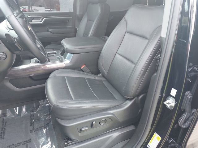 Used 2025 Chevrolet Silverado 1500 LTZ w/ Technology Package image 15