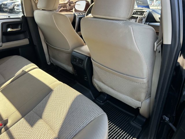 Used 2019 Toyota 4Runner SR5 AWD/4WD image 25