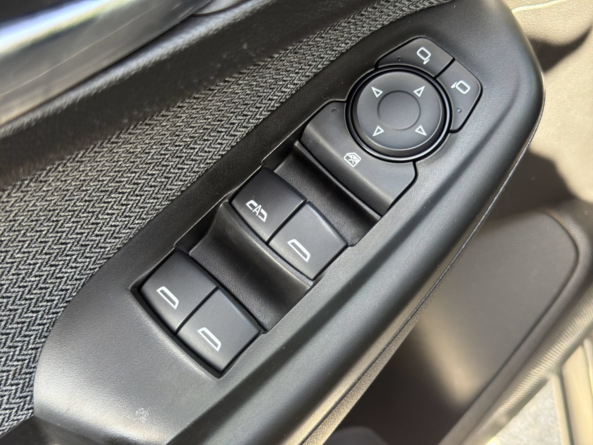 Used 2022 Chevrolet TrailBlazer LT FWD image 51
