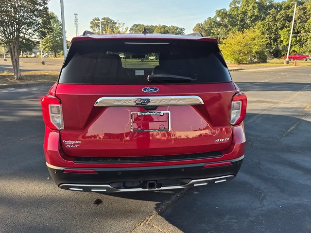 Certified 2022 Ford Explorer XLT w/ Equipment Group 202A AWD/4WD image 5