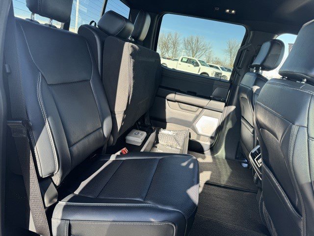 Certified 2025 Ford F150 Lariat w/ Equipment Group 502A High image 36