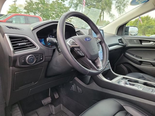 Certified 2024 Ford Edge SEL w/ Convenience Package AWD/4WD image 10
