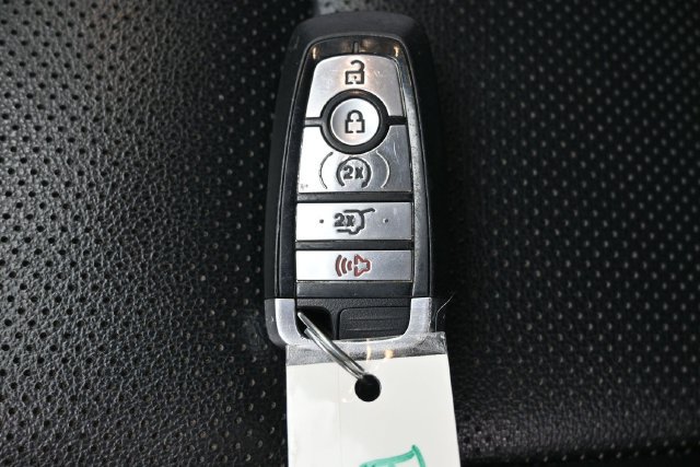 Certified 2022 Ford Escape SEL FWD image 27