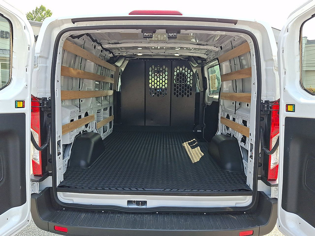 Certified 2025 Ford Transit 250 Low Roof w/ Exterior Upgrade Package RWD image 19