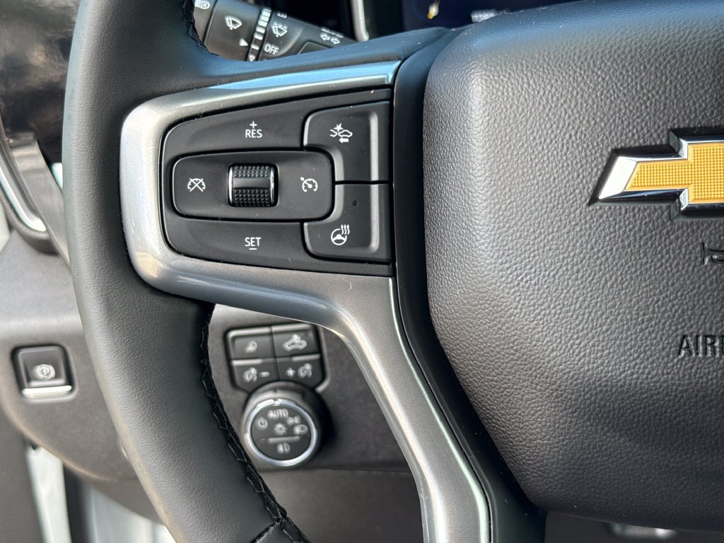 Used 2026 Chevrolet Silverado 2500 LT w/ All Star Edition AWD/4WD image 16