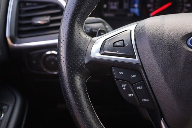 Certified 2022 Ford Edge ST AWD/4WD image 12