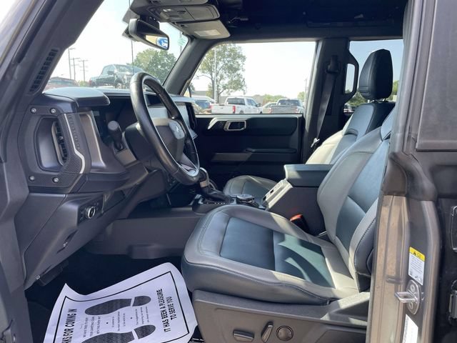 Certified 2023 Ford Bronco Outer Banks w/ Sasquatch Package AWD/4WD image 16
