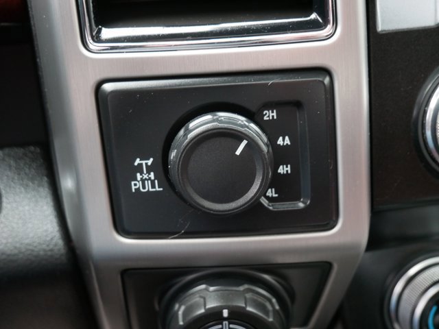 Certified 2020 Ford F150 Platinum w/ Equipment Group 701A Luxury image 25