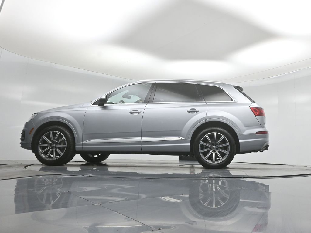 Used 2017 Audi Q7 3.0T Premium Plus w/ Premium Plus Package AWD/4WD image 53