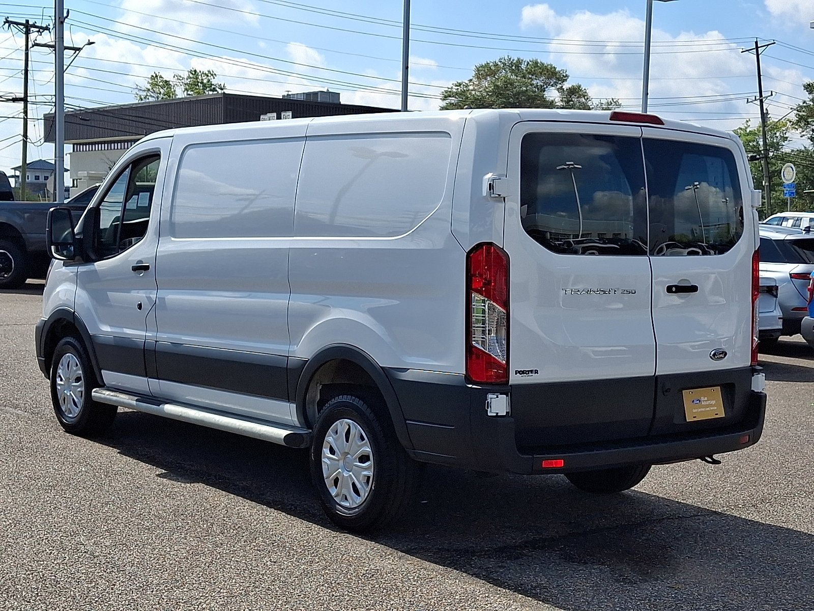 Certified 2025 Ford Transit 250 Low Roof w/ Exterior Upgrade Package RWD image 7