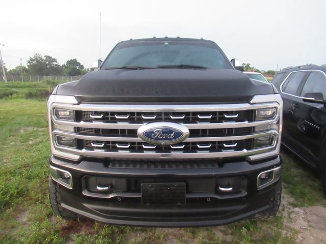 Certified 2023 Ford F350 Platinum w/ FX4 Off-Road Package AWD/4WD image 2