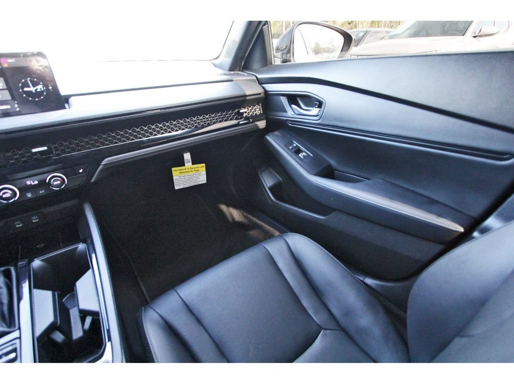 Used 2025 Honda Accord Sport image 13