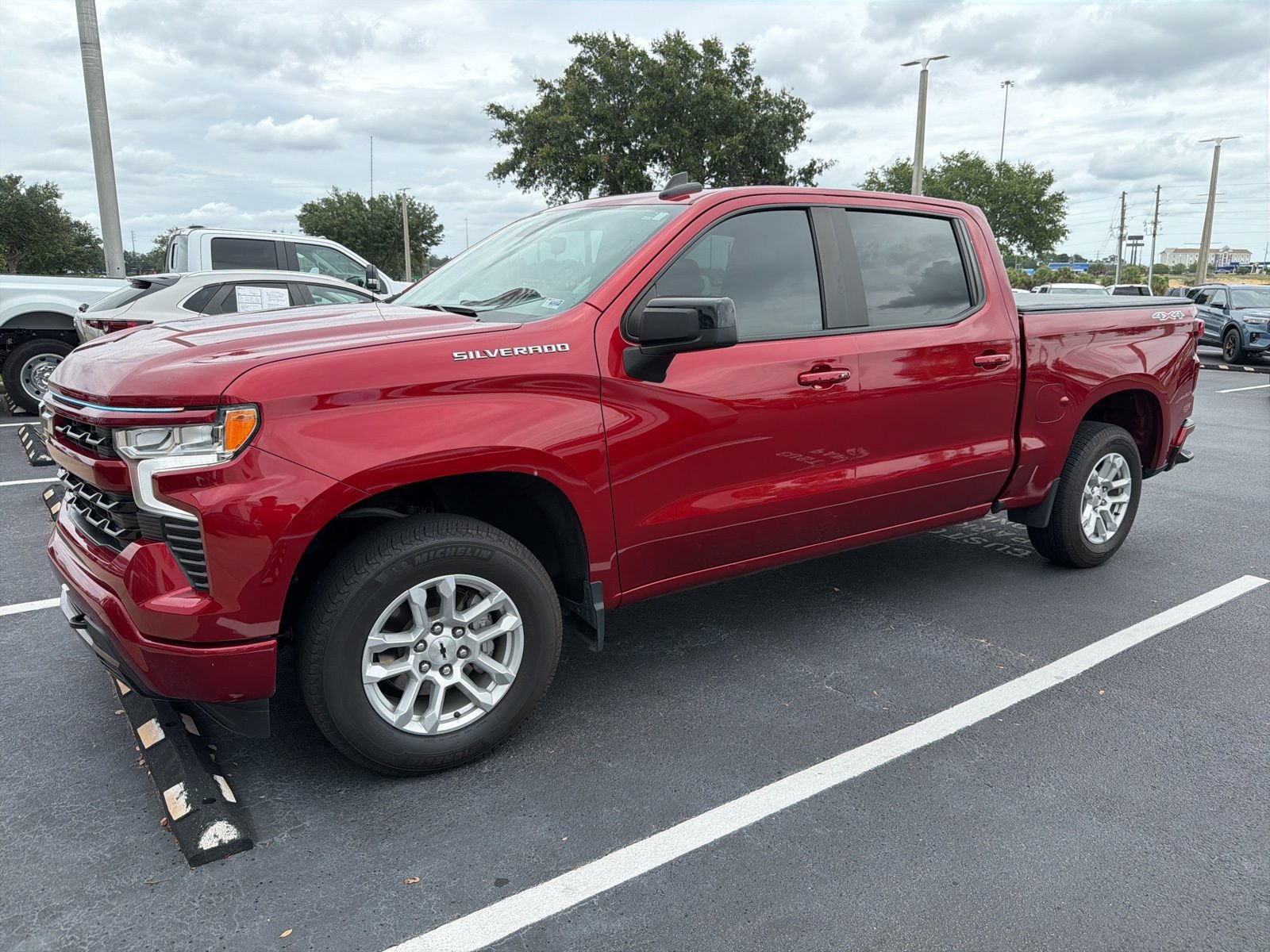 Used 2024 Chevrolet Silverado 1500 RST AWD/4WD image 6