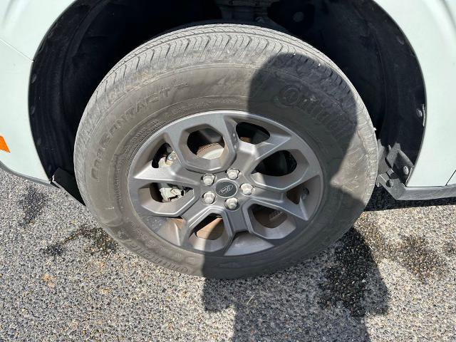 Certified 2022 Ford Maverick XLT image 11