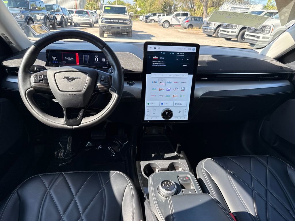 Certified 2022 Ford Mustang Mach-E Select w/ Comfort/Technology Package image 8