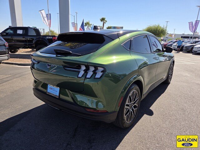 Certified 2025 Ford Mustang Mach-E Premium AWD/4WD image 7