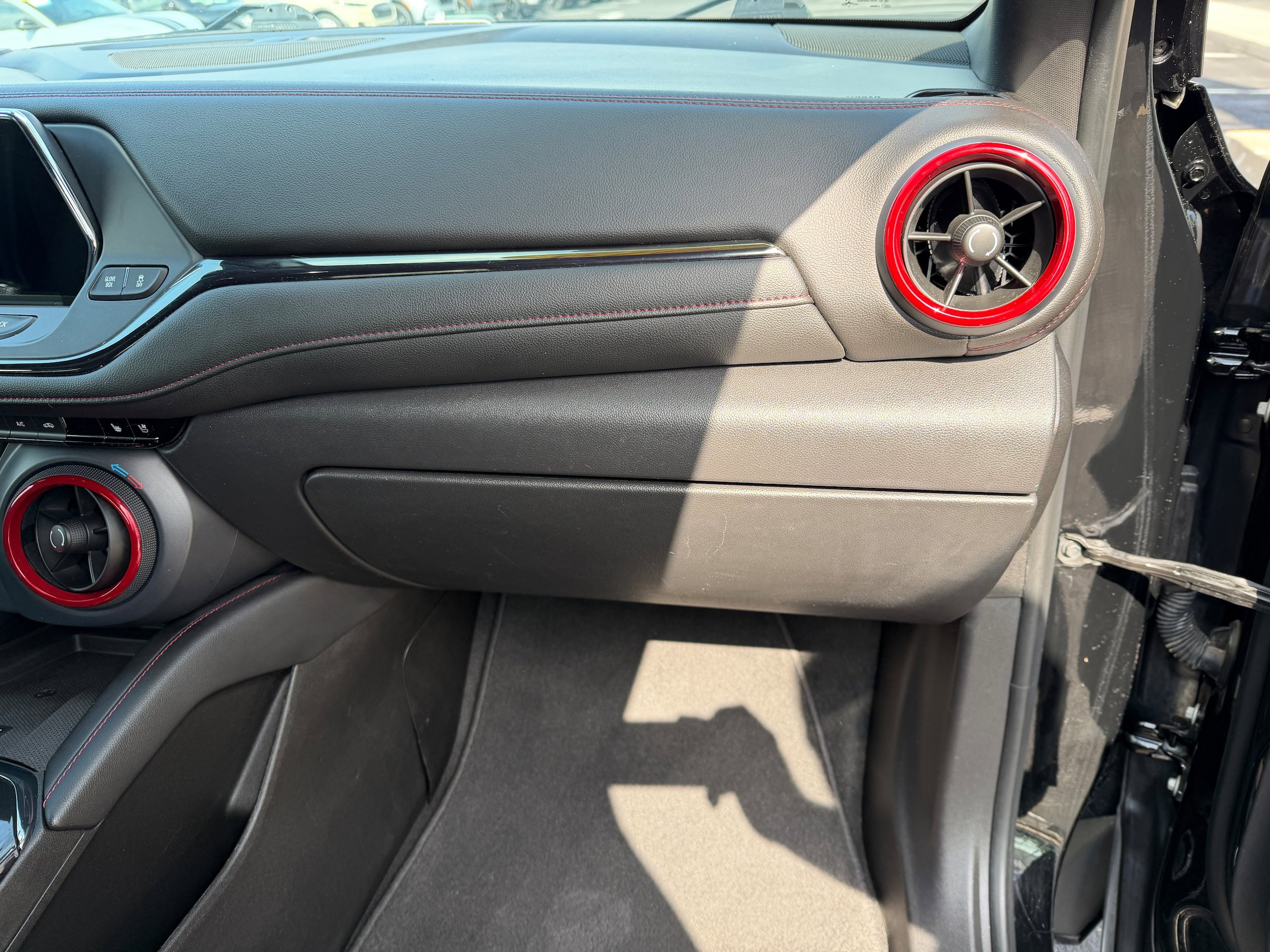 Used 2019 Chevrolet Blazer RS AWD/4WD image 24