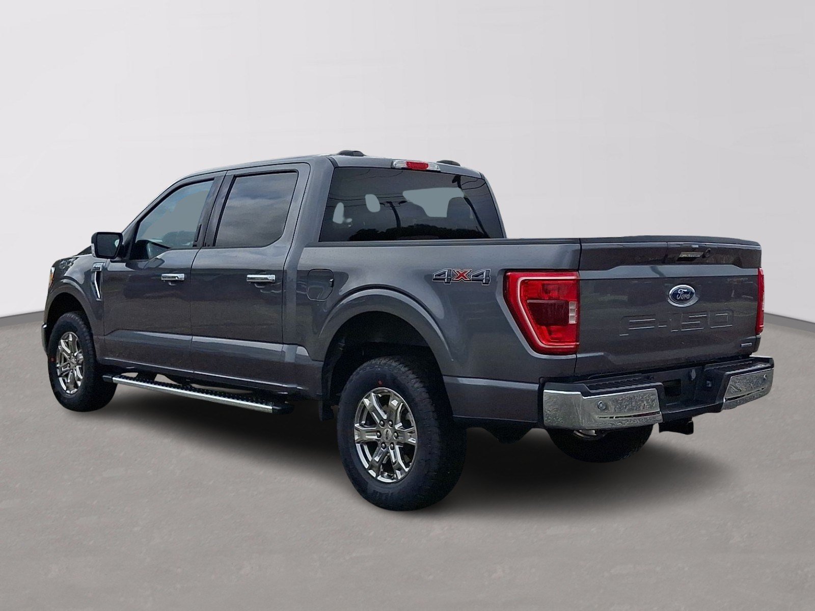 Certified 2023 Ford F150 XLT w/ Equipment Group 302A High AWD/4WD image 4