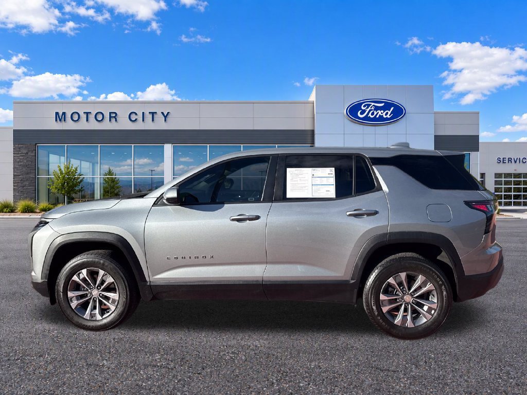 Used 2025 Chevrolet Equinox LT FWD image 5