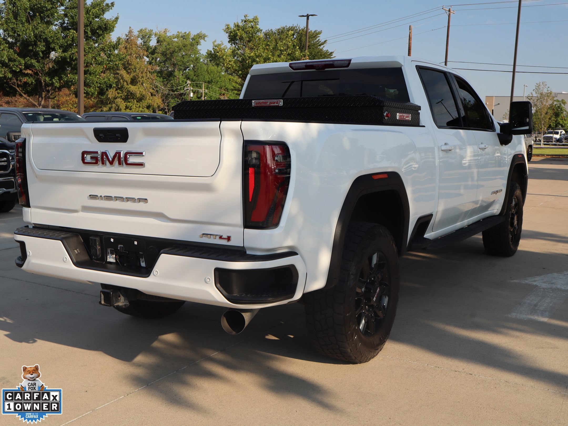 Used 2024 GMC Sierra 2500 AT4 w/ AT4 Premium Plus Package AWD/4WD image 3