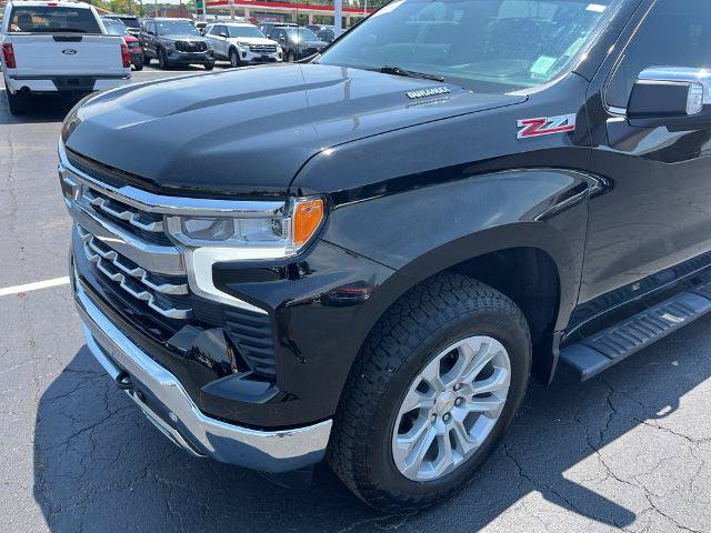 Used 2026 Chevrolet Silverado 1500 LTZ AWD/4WD image 9