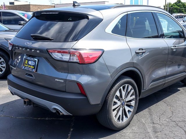Certified 2022 Ford Escape Titanium w/ Class II Trailer Tow Package AWD/4WD image 9