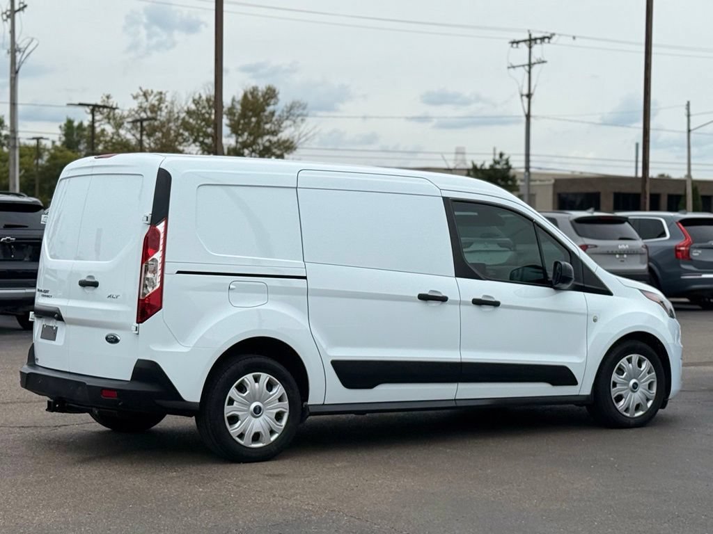 Certified 2020 Ford Transit Connect XLT FWD image 25