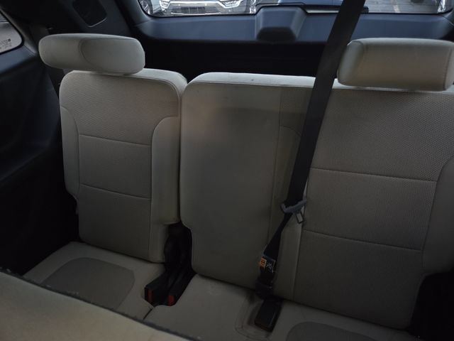 Used 2023 Chevrolet Traverse LS w/ Safety Package FWD image 16