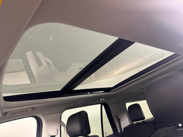 Certified 2025 Ford Expedition Max Platinum image 14