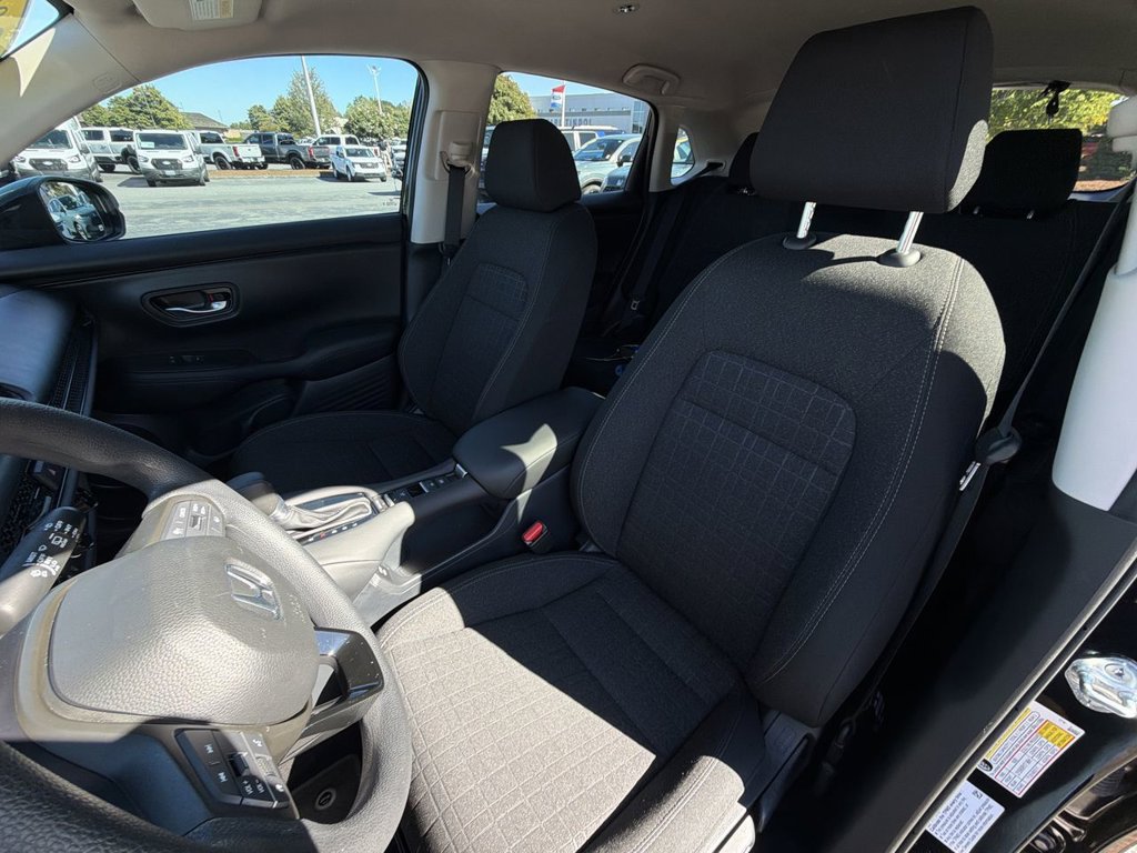 Used 2026 Honda HR-V LX image 11