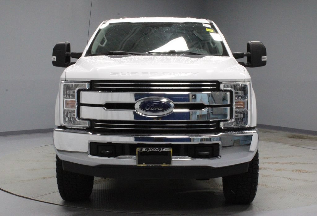 Certified 2018 Ford F250 XLT AWD/4WD image 5