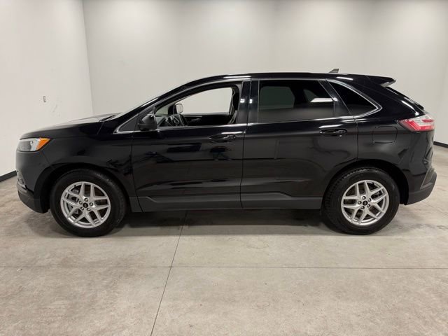 Certified 2024 Ford Edge SEL AWD/4WD image 8