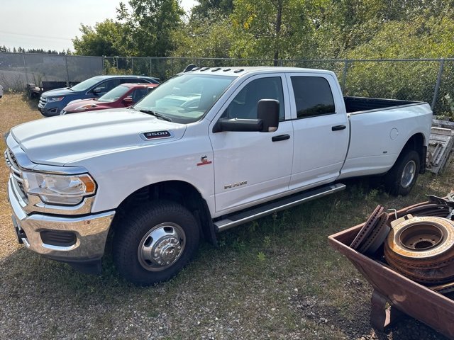 Used 2022 RAM 3500 Tradesman image 2
