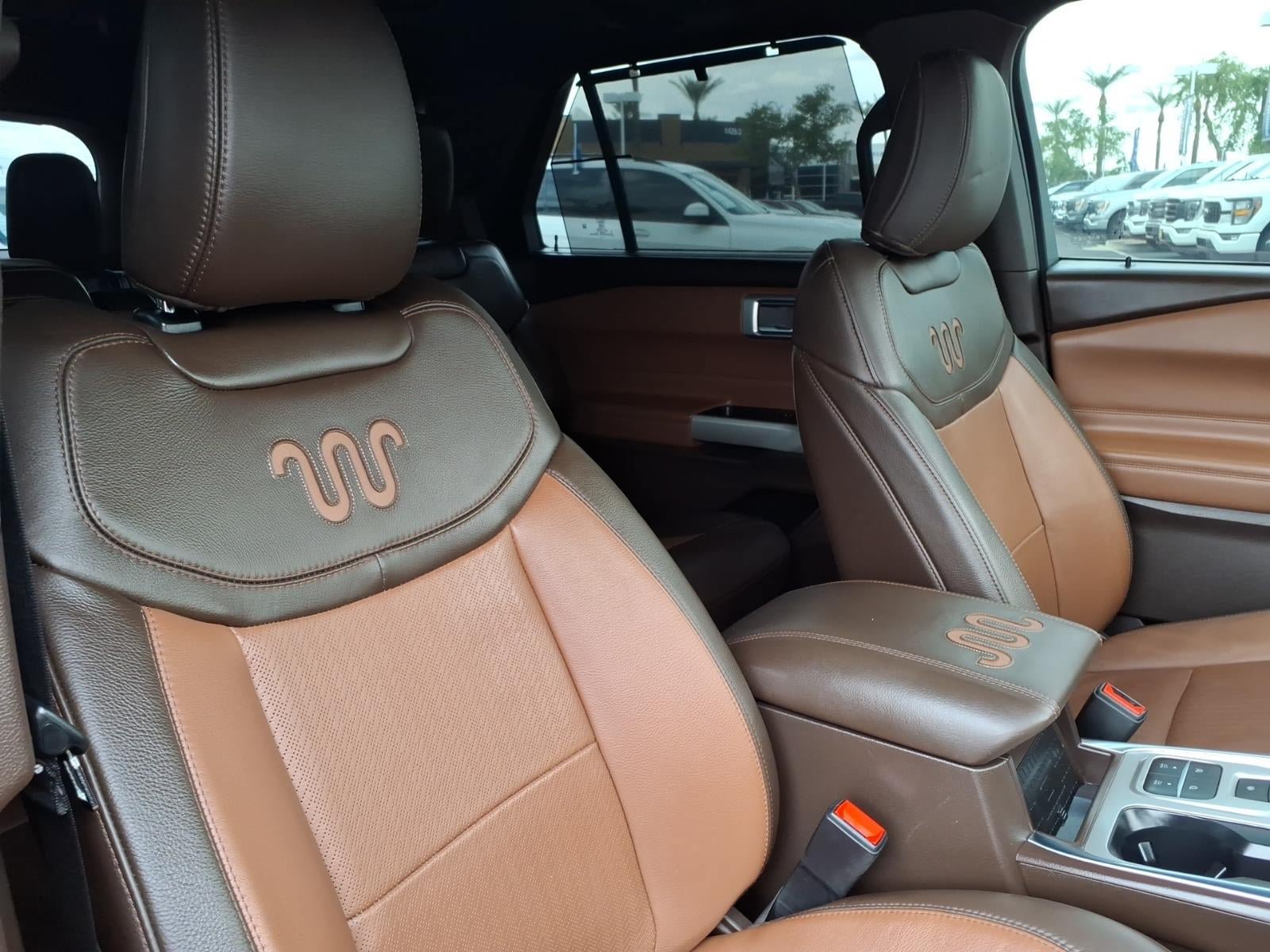 Certified 2022 Ford Explorer King Ranch w/ Class IV Trailer Tow Package RWD image 12