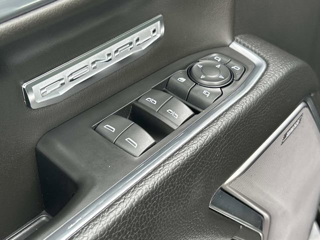 Used 2023 GMC Sierra 1500 Denali AWD/4WD image 29