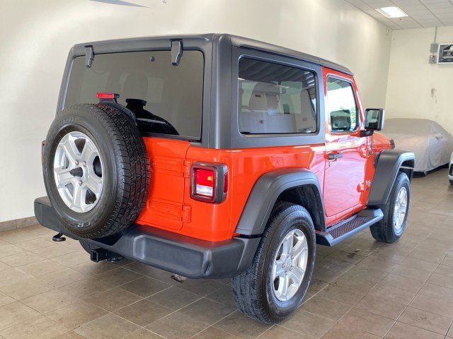 Used 2020 Jeep Wrangler Sport AWD/4WD image 4