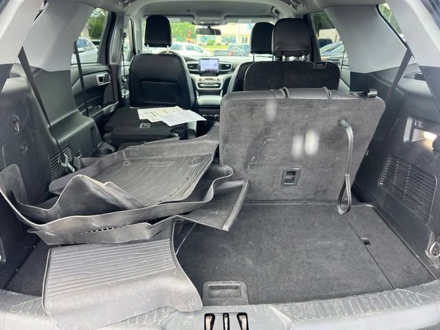 Certified 2023 Ford Explorer XLT w/ Equipment Group 202A AWD/4WD image 22