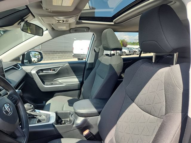 Used 2024 Toyota RAV4 XLE w/ Convenience Package AWD/4WD image 22