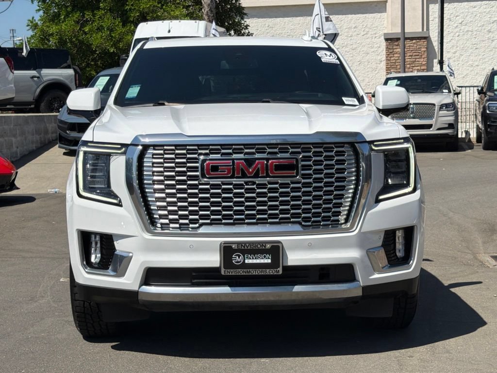 Used 2023 GMC Yukon Denali RWD image 4