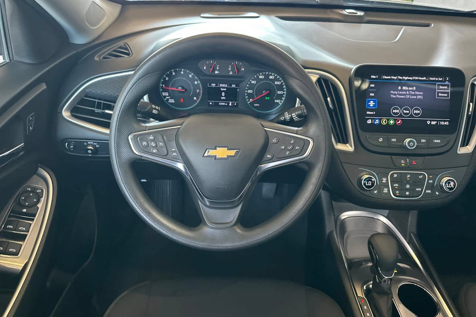 Used 2025 Chevrolet Malibu LT FWD image 15