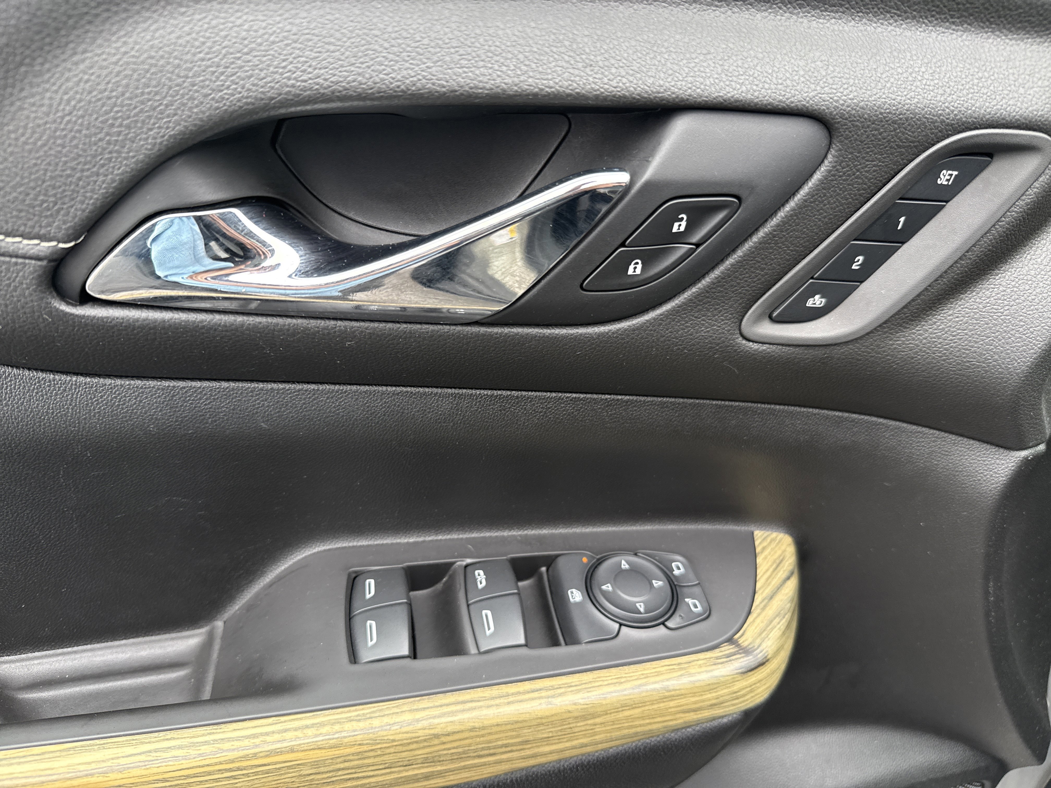 Used 2019 GMC Acadia Denali w/ Technology Package image 14