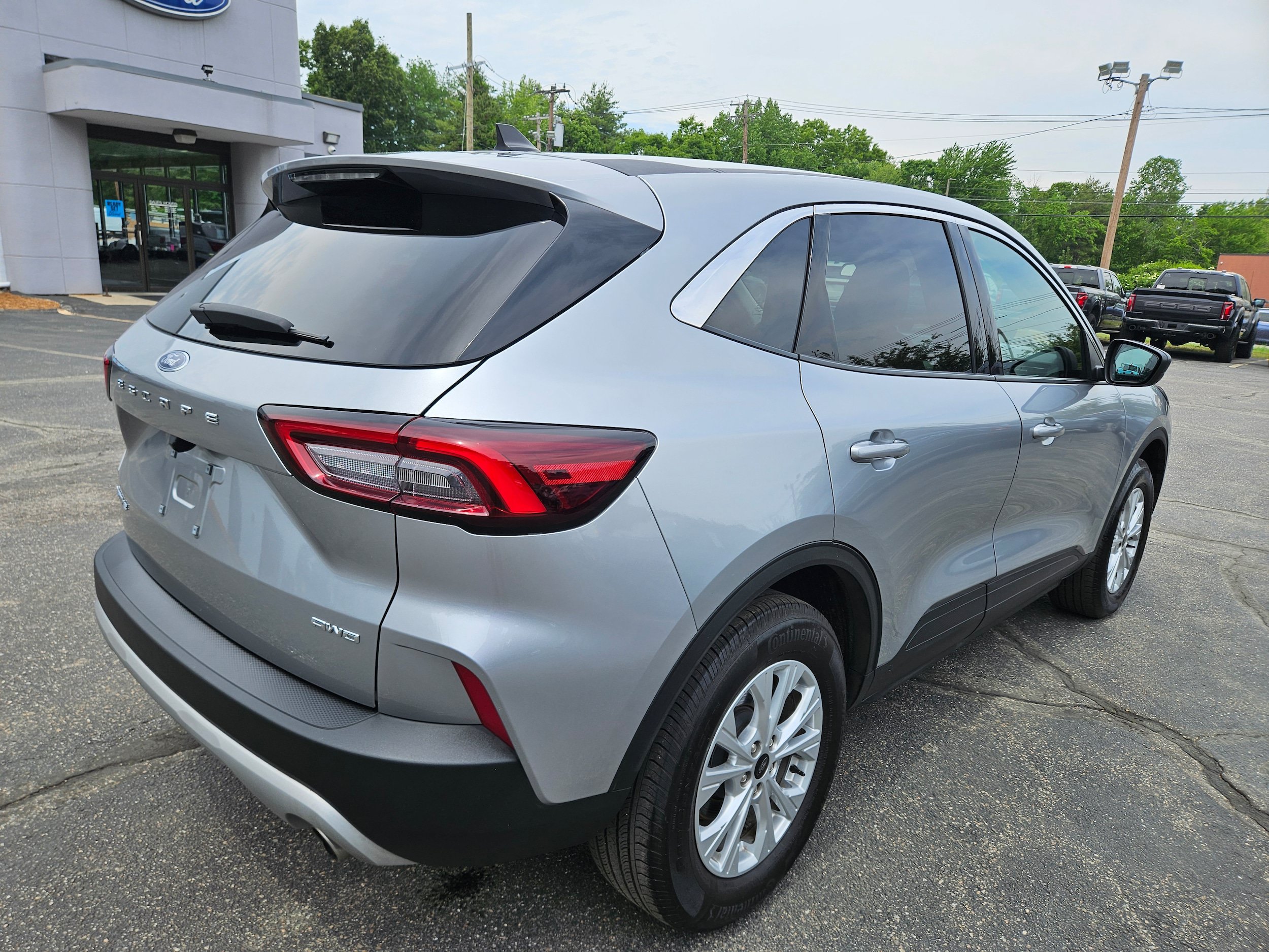 Certified 2024 Ford Escape Active AWD/4WD image 5