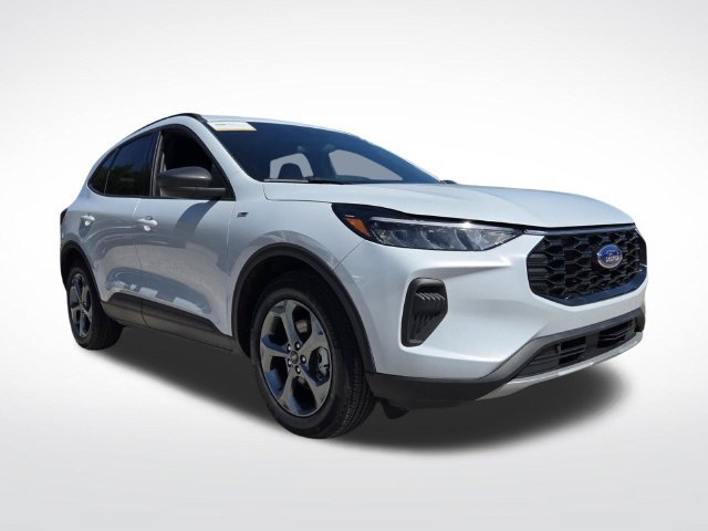 Certified 2025 Ford Escape ST-Line FWD image 1