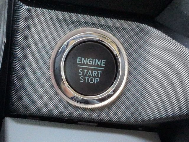 Certified 2024 Ford F250 Limited AWD/4WD image 28