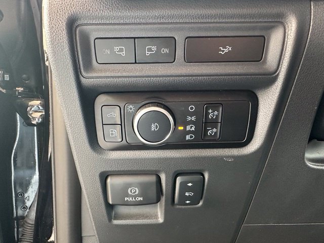 Certified 2024 Ford F150 Lariat AWD/4WD image 28