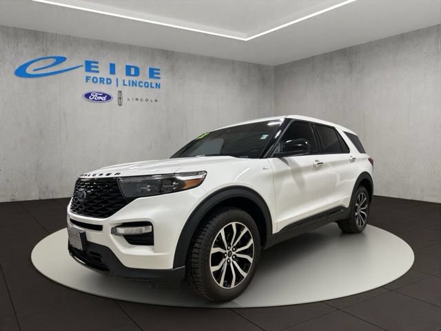 Certified 2022 Ford Explorer ST-Line AWD/4WD image 5