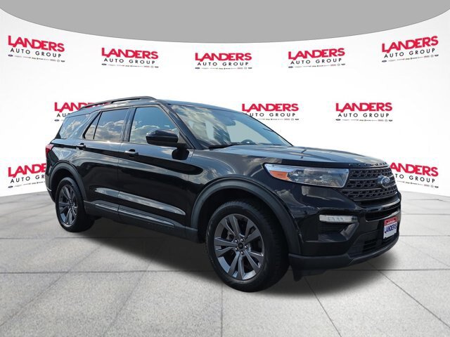 Certified 2022 Ford Explorer XLT w/ Equipment Group 202A