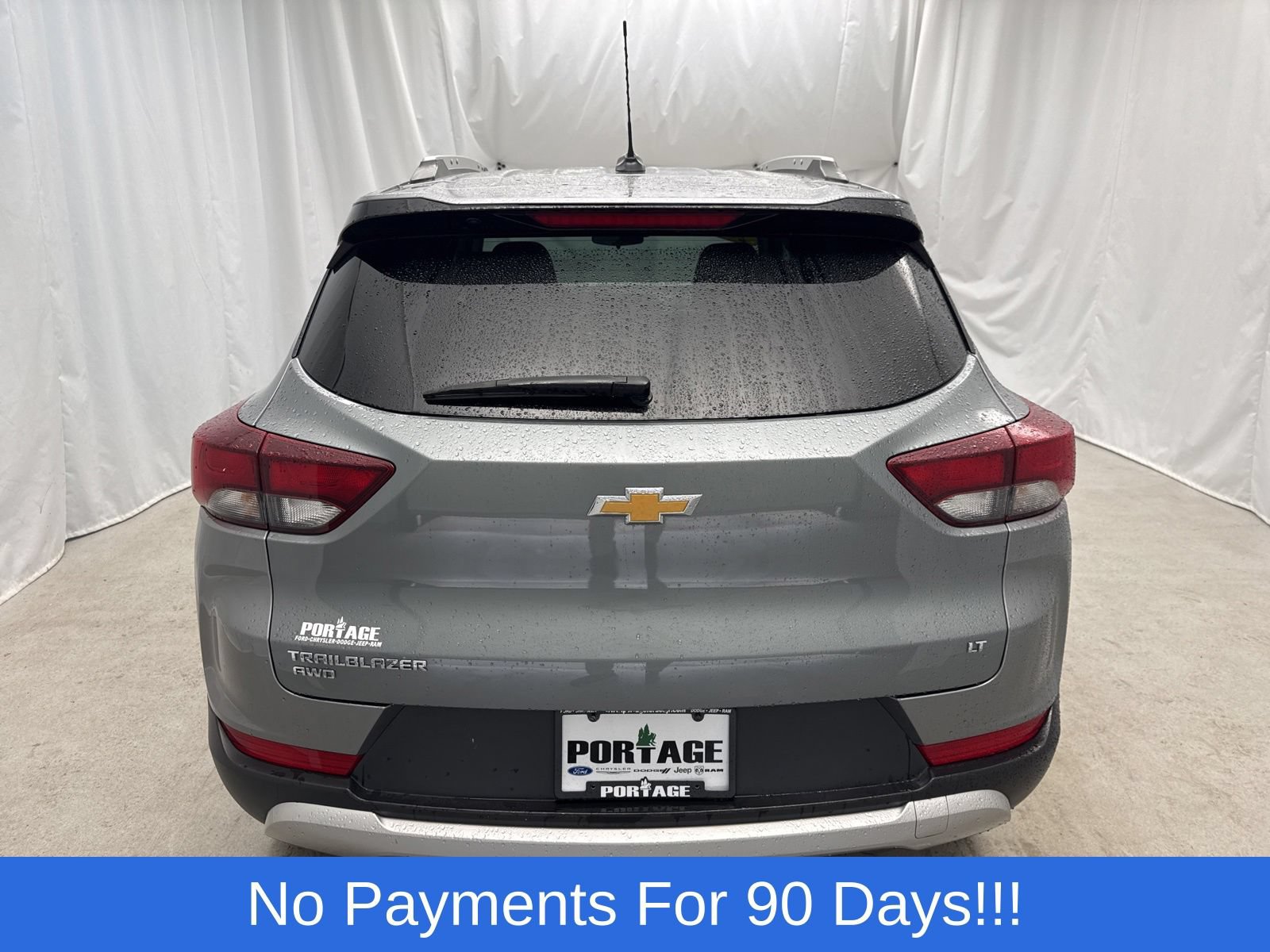 Used 2025 Chevrolet TrailBlazer LT AWD/4WD image 4