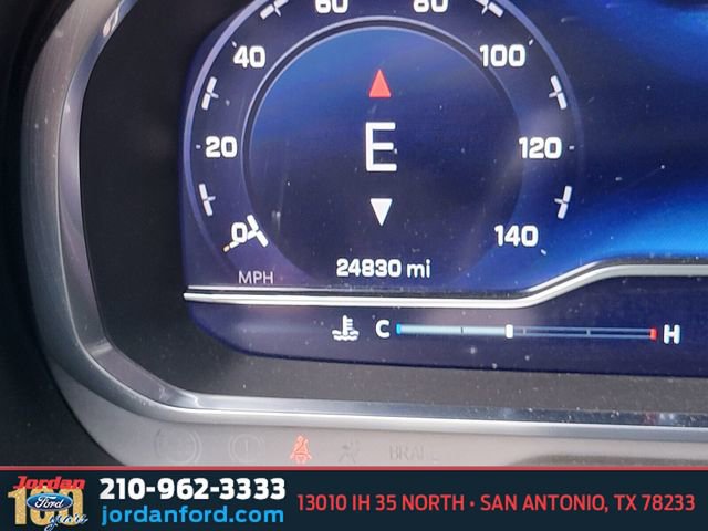 Used 2024 Chevrolet Suburban Z71 w/ Off-Road Capability Package AWD/4WD image 31