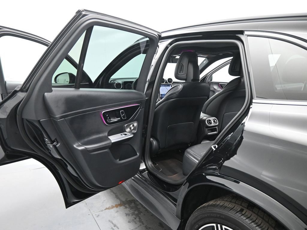 Used 2023 Mercedes-Benz GLC 300 image 43